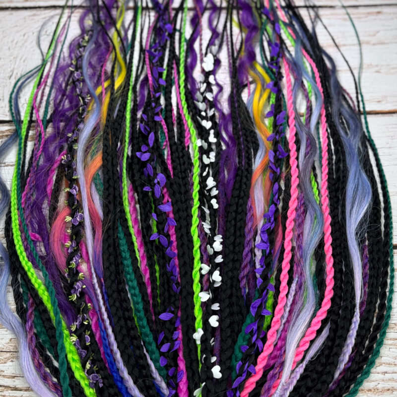 Lavender Dream – zestaw warkoczy i warkoczyki luźnymi końcówkami